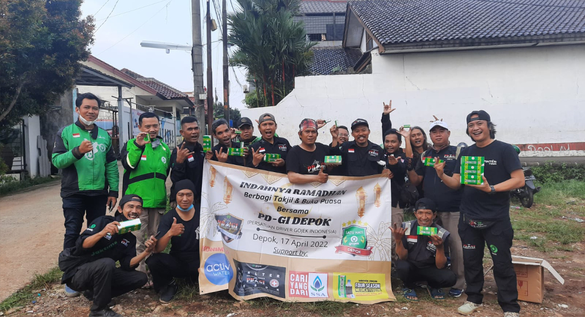 Berbagi Takjil bersama Persatuan Driver Gojek Seluruh Indonesia (PDSGI), Depok